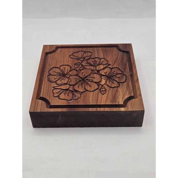 Two Crazy Dogs Cedar 4" x 4" Magnolia Carved Block Set of 3 - Picture 5 of 16